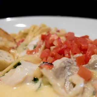 Northwest Seafood Fettuccine