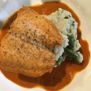Salmon and Asparagus Risotto