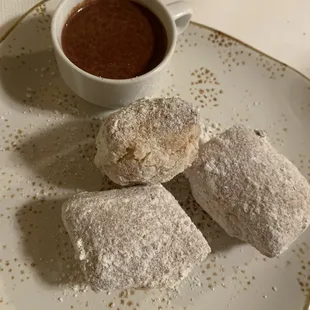 Orange beignets (flavor was there, I wish the beignets were a little kore fluffy)
