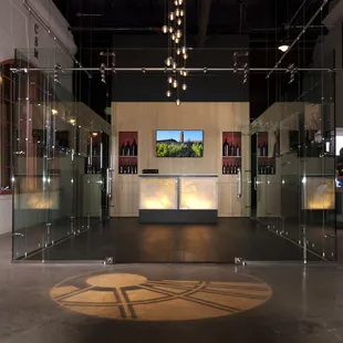 Located within Chateau Ste Michelle, the Col Solare Bottega is open for tastings by appointment. Please call for reservations.