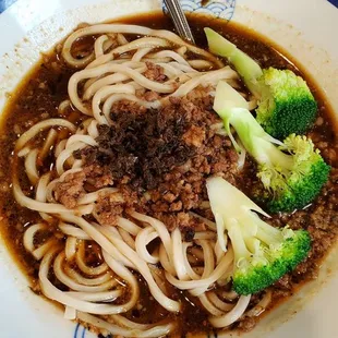 ramen and noodles, food