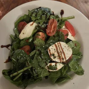 House spinach and mozzarella salad
