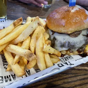 Mushroom Cheeseburger! Outstanding! A flavor bomb!