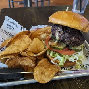 Jalapeno stuffed burger with chips