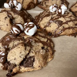 S&apos;mores scone