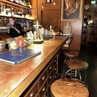Bar