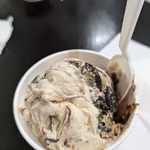 Mud pie mojo sub coffee for cinnamon roll ice cream