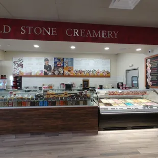 the interior of a cold stone creamery