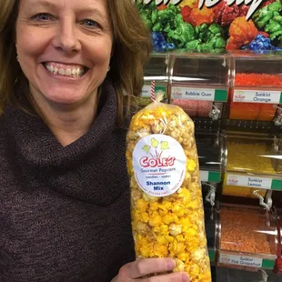 Shannon debuts the first bag of Shannon Mix!