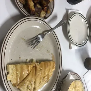 Large pancake, home fries, grits
