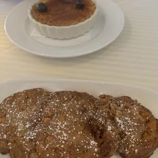 Warm Butterscotch Pecan Cookies