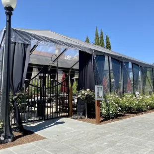 04.18.21 outdoor patio dining