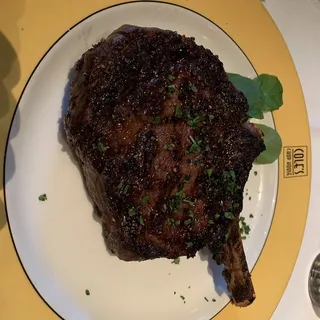 Black Angus Cowboy Beef Chop