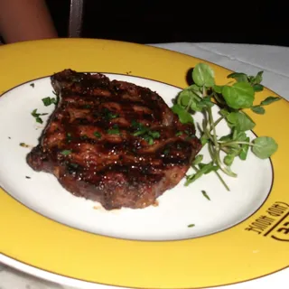 21 Day Dry-Aged Porterhouse Steak