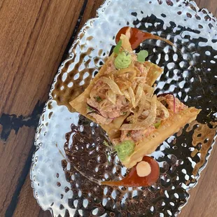 Tuna Wong Tong Tacos