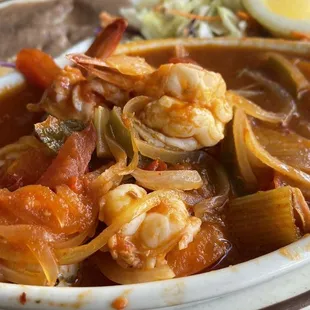 Camarones Ranchero with a bit of a la diabla sauce.