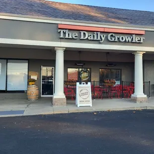 the front of the daily growler