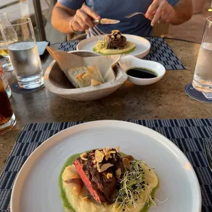 Filet mignon (yummmmyyyy!!!) thanks to Michael for the awesome recommendation