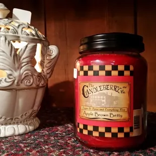 Candleberry scent is like no other candle, don't believe us? Walk into the shop and smell the Hot Maple Toddy on the warmer every day!