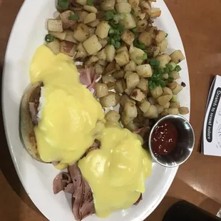 Eggs Benedict