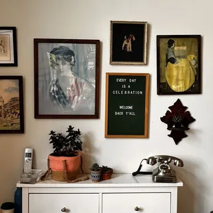 Even the entrance is adorable and fun!