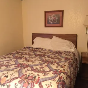 &quot;Queen&quot; size bed