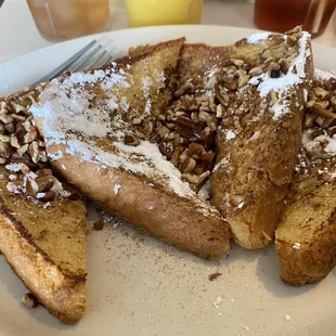 French Toast w/ pecans