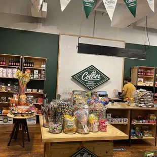 IG @kurlykonnoisseur