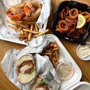Connecticut Lobster Roll, po boy, crispy calamari