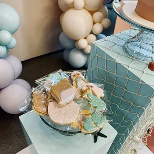 Custom sugar cookies (mermaid &amp; seashell theme)