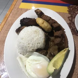 Mini bandeja paisa