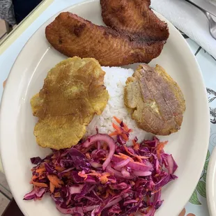chicken wings and fried chicken, food