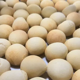 Cheese breads with Dulce de leche or guava jam dip