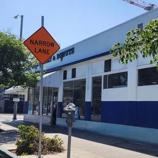 Outdoor facade with lots of street parking