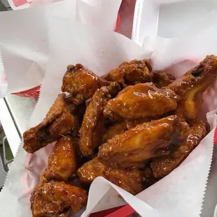 bbq wings, fried chicken, poultry, fried chicken wings, chicken wings, chicken, chicken wings and fried chicken, food, bbq chicken