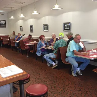 sushi and sashimi, interior