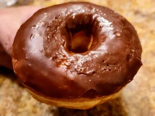 Lee's Donuts