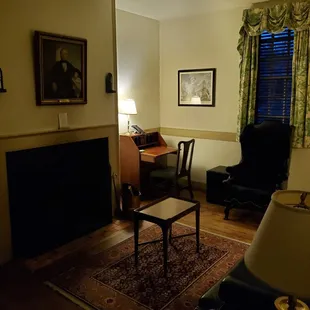 Nicholas-Tyler Laundry 1st floor sitting room