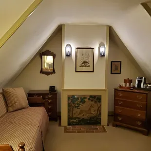 Nicholas-Tyler Laundry 2nd floor sitting area