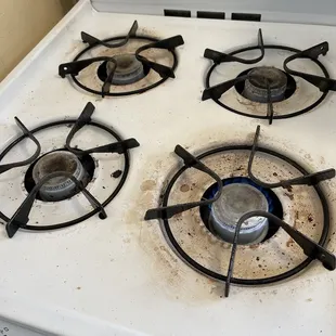 This is what my stove looked like when I arrived