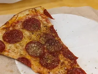 Joe's Pizza