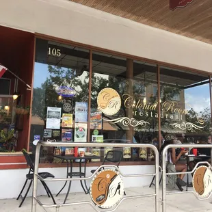 Colonial Room Outside