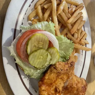 Fried chicken sandwich