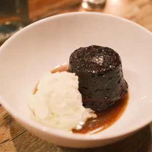 Sticky Date Cake