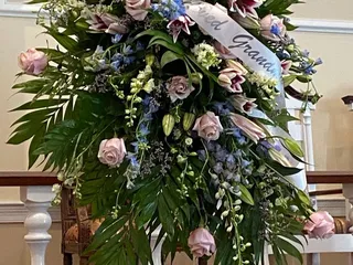 Ion Florist and Gifts