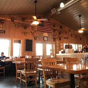 I like the antlers on the wall. Never been in a restaurant that had so many! I&apos;ll keep you up do date if I have a bad experience!