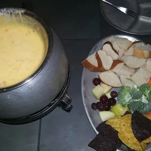 Cheddar Fondue