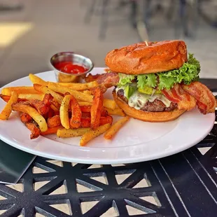 Burger 10/10