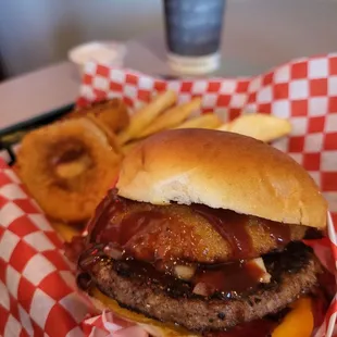 Western BBQ Burger