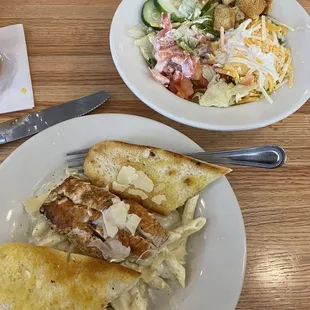 Chicken Alfredo with fresh side salad. Very tasty!